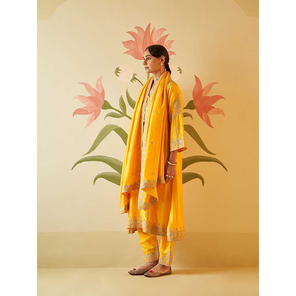 ANGAD SINGH Yellow Chanderi Silk Kurta with Pant & Dupatta (Set of 3)