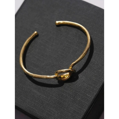 ANUSHKA JAIN JEWELLERY Knot Cuff