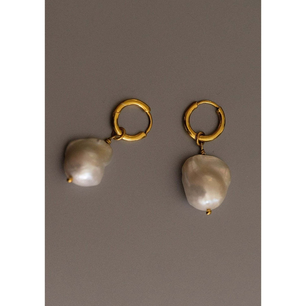 ANUSHKA JAIN JEWELLERY 925 Perle Baroque Hoops In Sterling Silver With Gold Vermeil