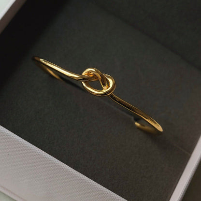 ANUSHKA JAIN JEWELLERY Knot Cuff