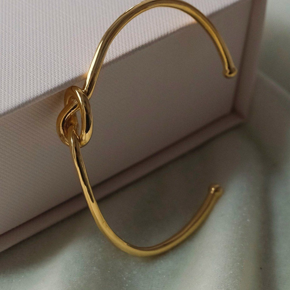 ANUSHKA JAIN JEWELLERY Knot Cuff