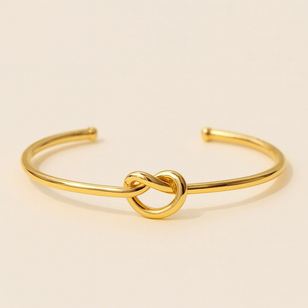 ANUSHKA JAIN JEWELLERY Knot Cuff