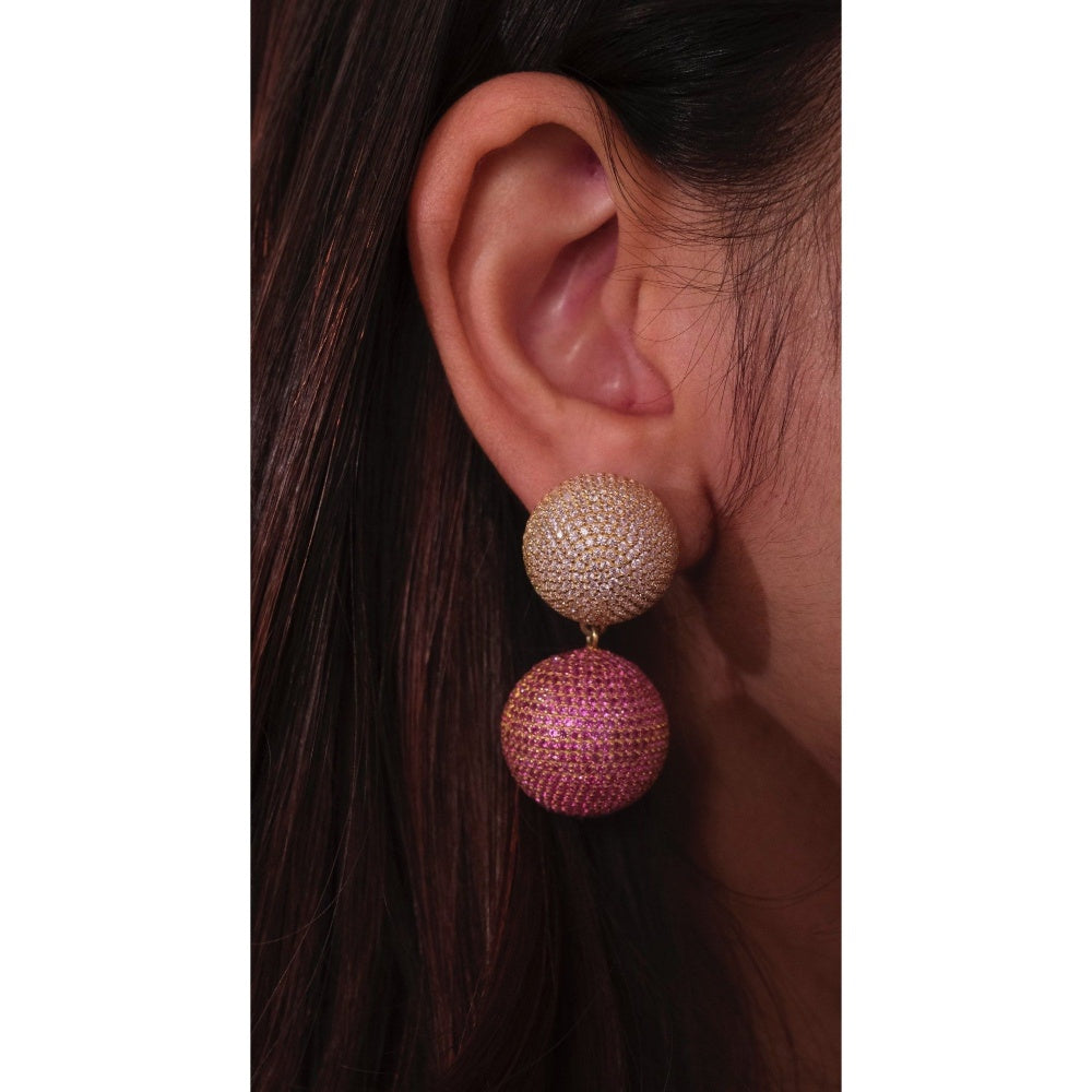 ANUSHKA JAIN JEWELLERY Chandelier Earring