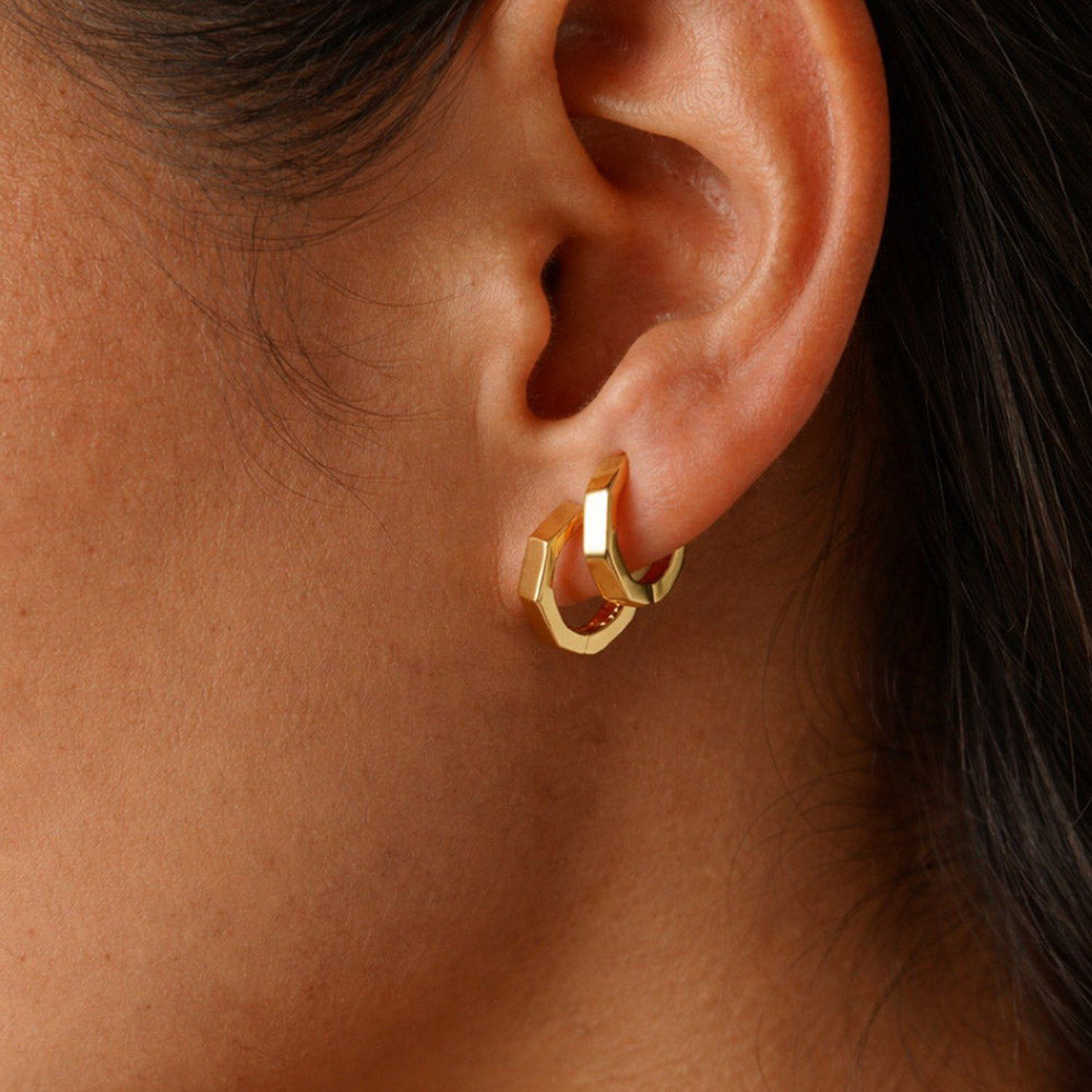 ANUSHKA JAIN JEWELLERY Octagon Hoops