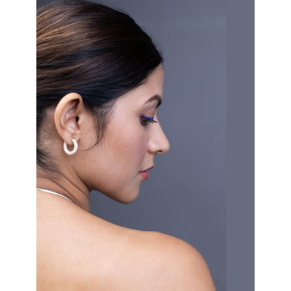 ANUSHKA JAIN JEWELLERY Sakshi's Basic Gal Hoops