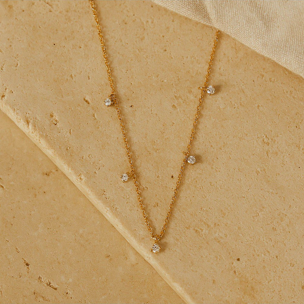 ANUSHKA JAIN JEWELLERY Drop Diamond Necklace