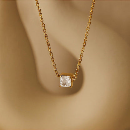 ANUSHKA JAIN JEWELLERY Square Diamond Necklace