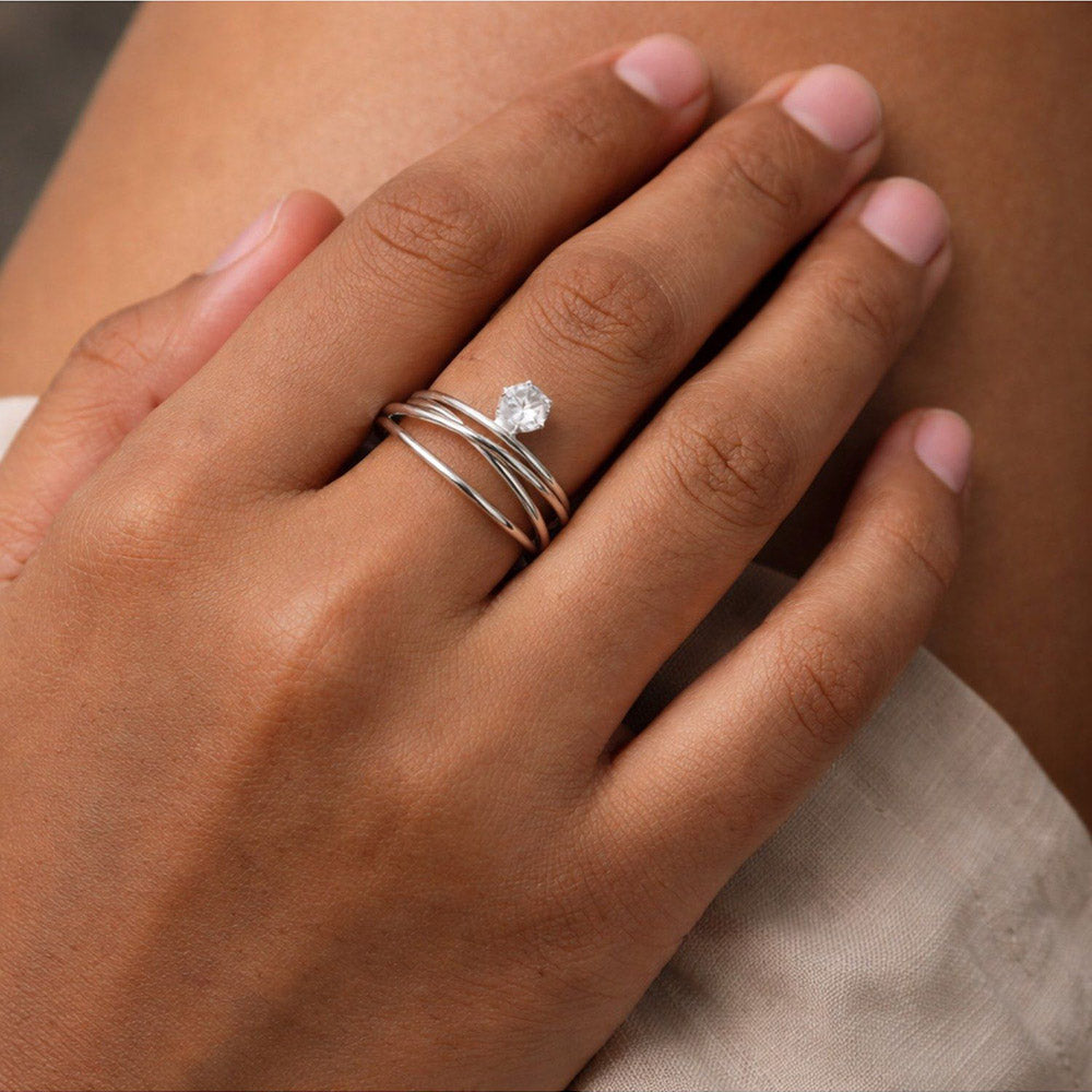 ANUSHKA JAIN JEWELLERY Spiral Diamond Ring