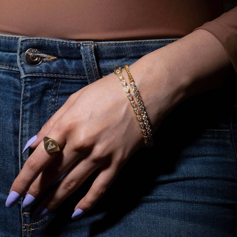 ANUSHKA JAIN JEWELLERY Curb Diamond Tennis Bracelet