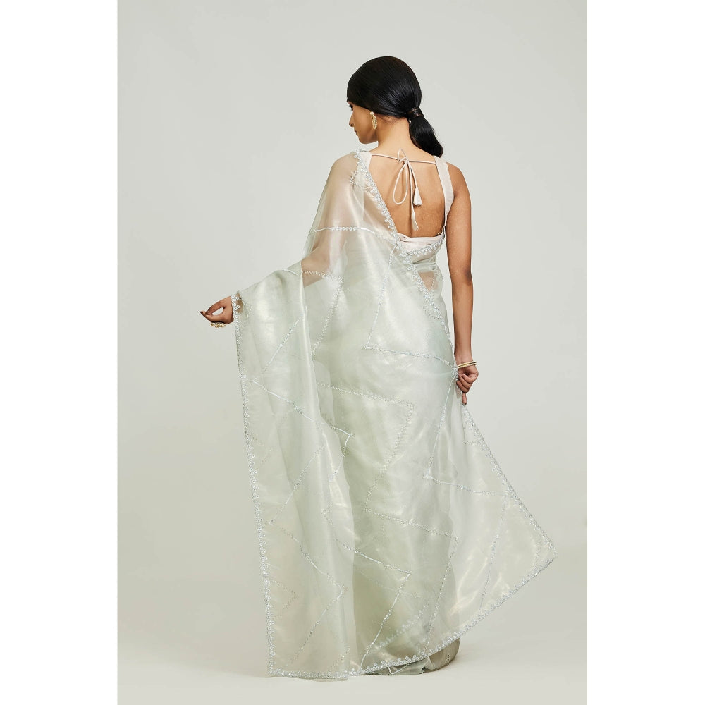 Aparnaa White Raina Silk Saree with Unstitched Blouse