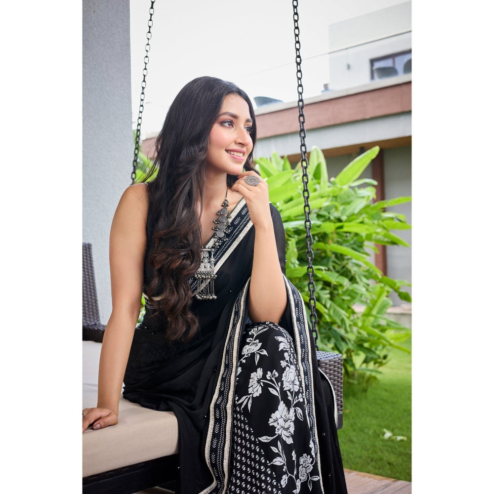 Aparnaa Black Half and Half Chiffon Saree with Unstitched Blouse
