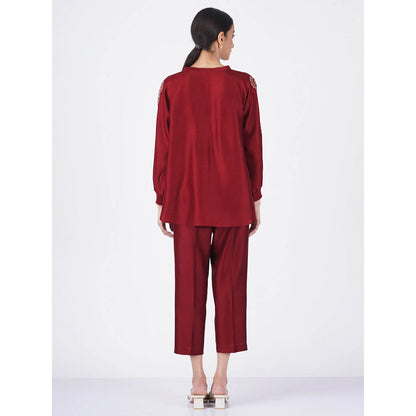 ARCVSH by Pallavi Singh Sunflower Top with Pants & Slip (Set of 3)