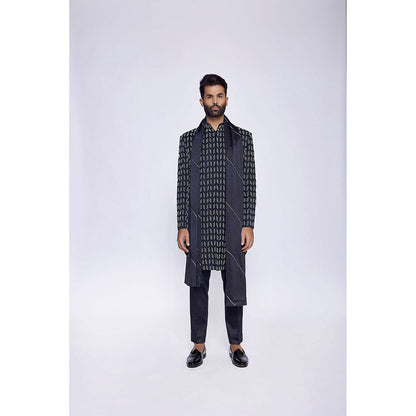 Arjun Kilachand Hand Embroidered Sherwani (Set of 2)