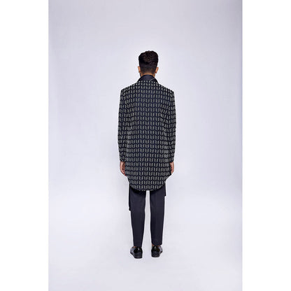 Arjun Kilachand Hand Embroidered Sherwani (Set of 2)