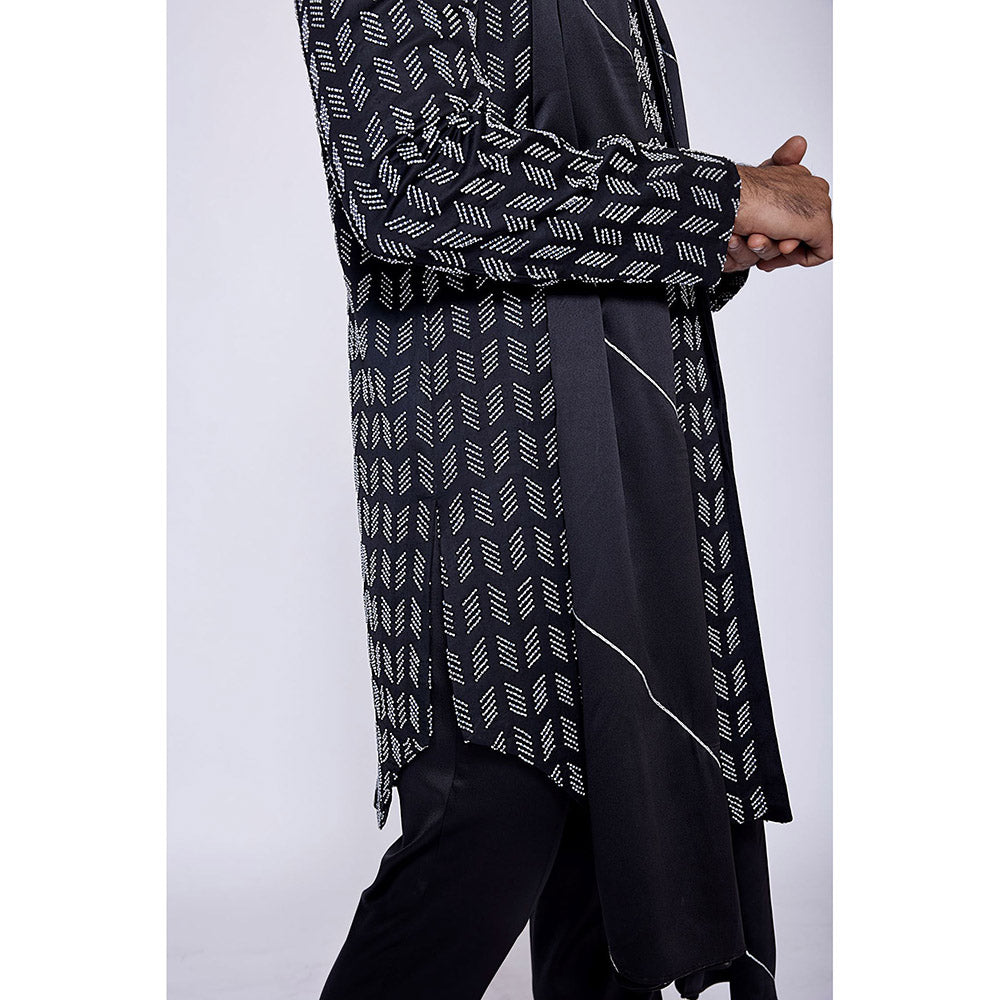 Arjun Kilachand Hand Embroidered Sherwani (Set of 2)