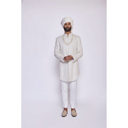 Arjun Kilachand Hand Embroidered Sherwani (Set of 2)