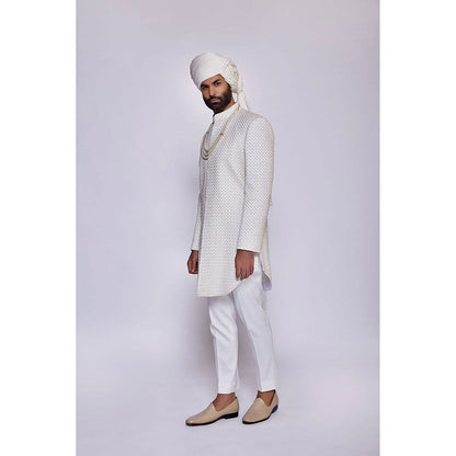 Arjun Kilachand Hand Embroidered Sherwani (Set of 2)