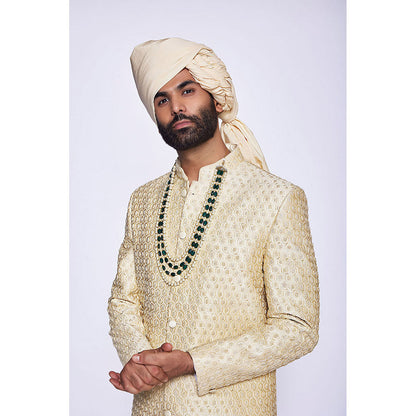 Arjun Kilachand Hand Embroidered Sherwani (Set of 2)