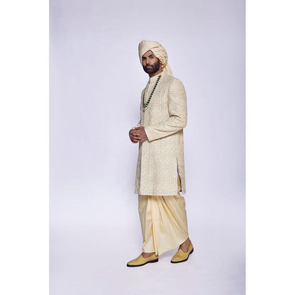 Arjun Kilachand Hand Embroidered Sherwani (Set of 2)