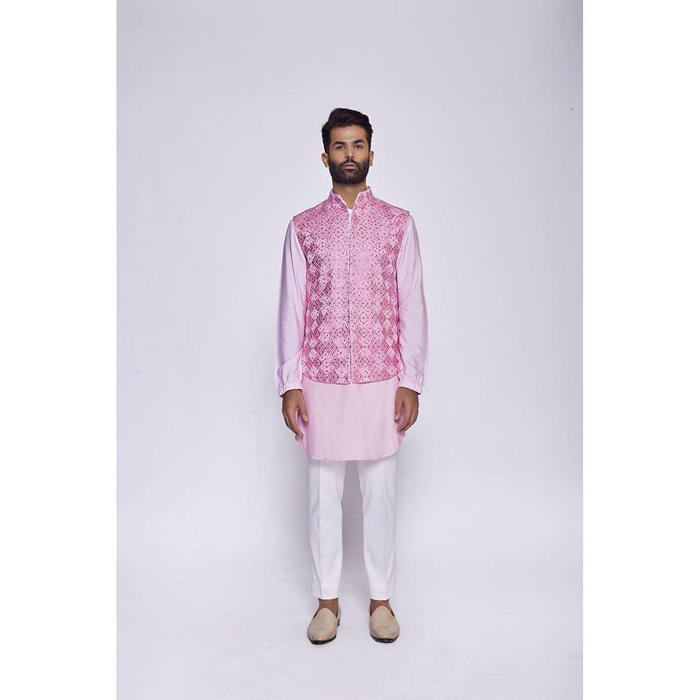 Arjun Kilachand Embroidered Concealed Bundi (Set of 3)