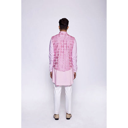 Arjun Kilachand Embroidered Concealed Bundi (Set of 3)