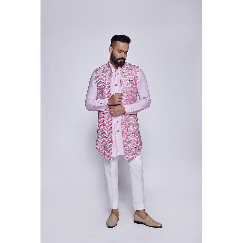 Arjun Kilachand Embroidered Open Long Bundi (Set of 3)