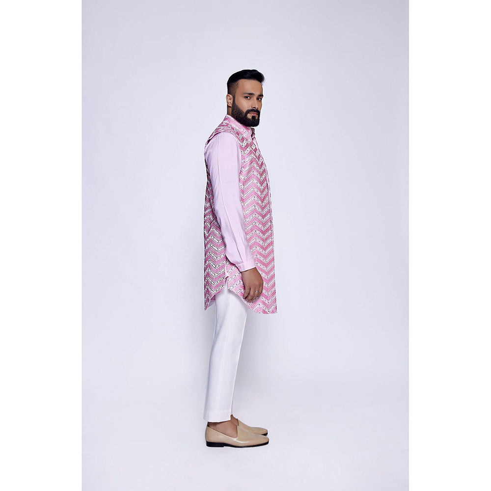 Arjun Kilachand Embroidered Open Long Bundi (Set of 3)