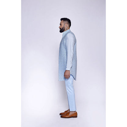 Arjun Kilachand Embroidered Open Long Bundi (Set of 3)