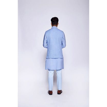 Arjun Kilachand Embroidered Bundi (Set of 3)