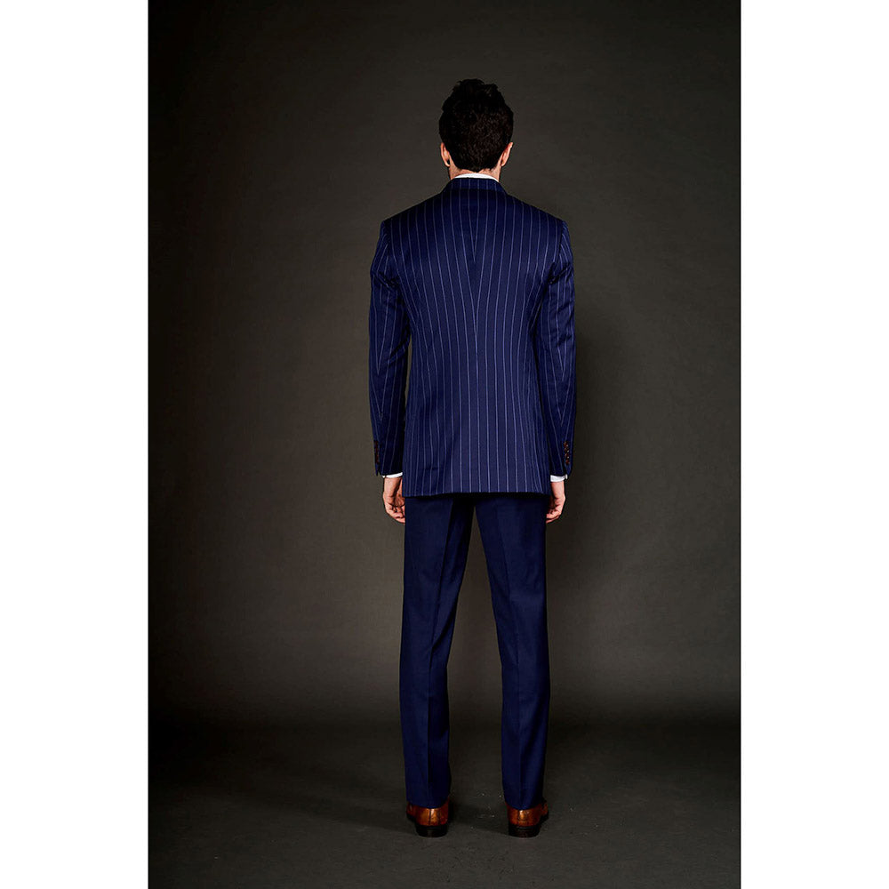 Arjun Kilachand Classic Double Breasted Suit (Set of 2)