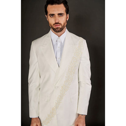 Arjun Kilachand Embroidered Suit (Set of 2)