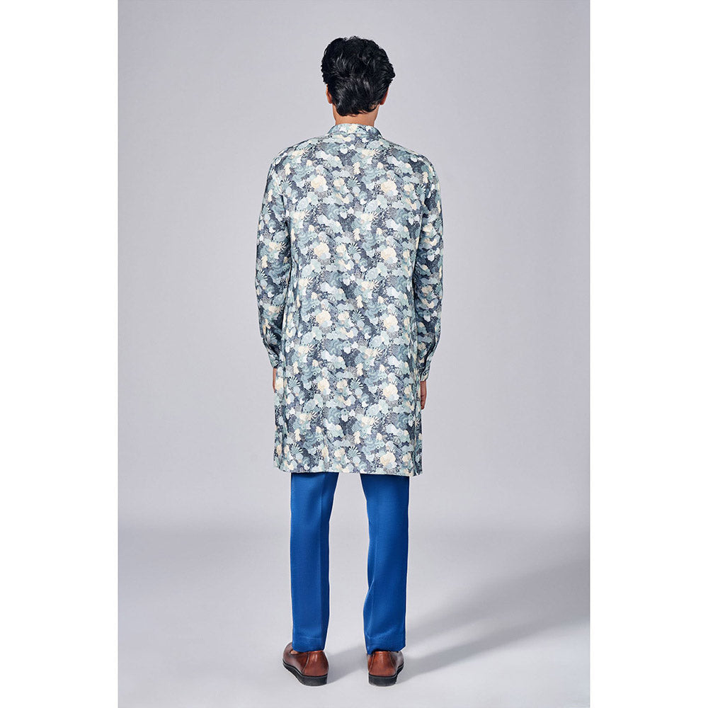 Arjun Kilachand Printed Asymmetrical Kurta (Set of 2)