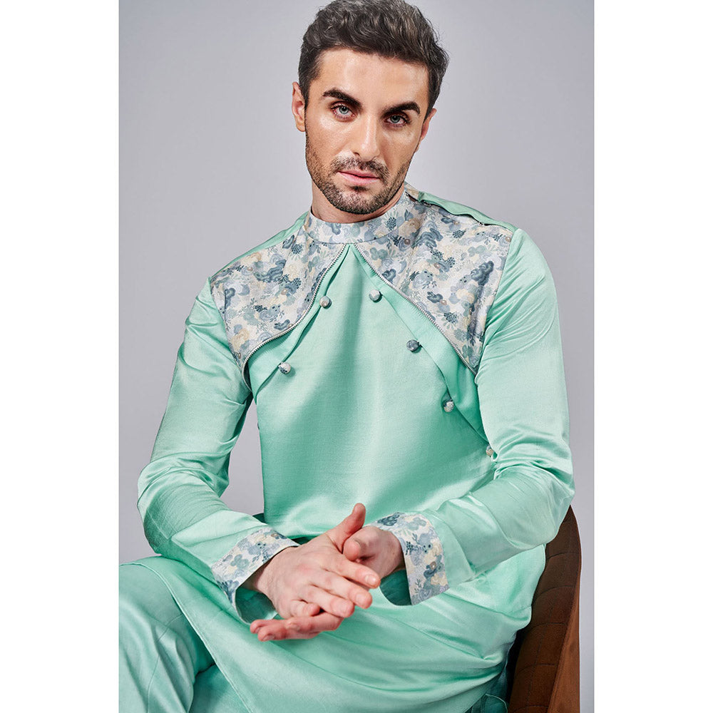 Arjun Kilachand Printed Shoulder Flap Kurta (Set of 2)