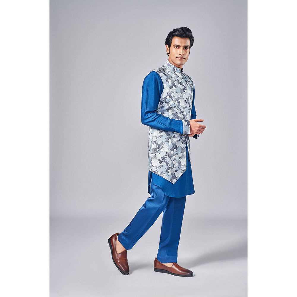 Arjun Kilachand All Over Printed Bundi (Set of 3)