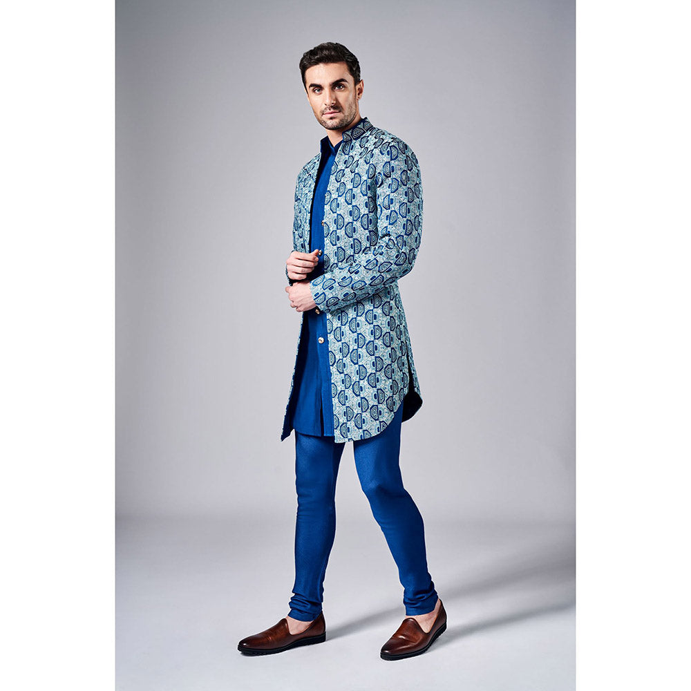 Arjun Kilachand Embroidered Open Sherwani (Set of 2)