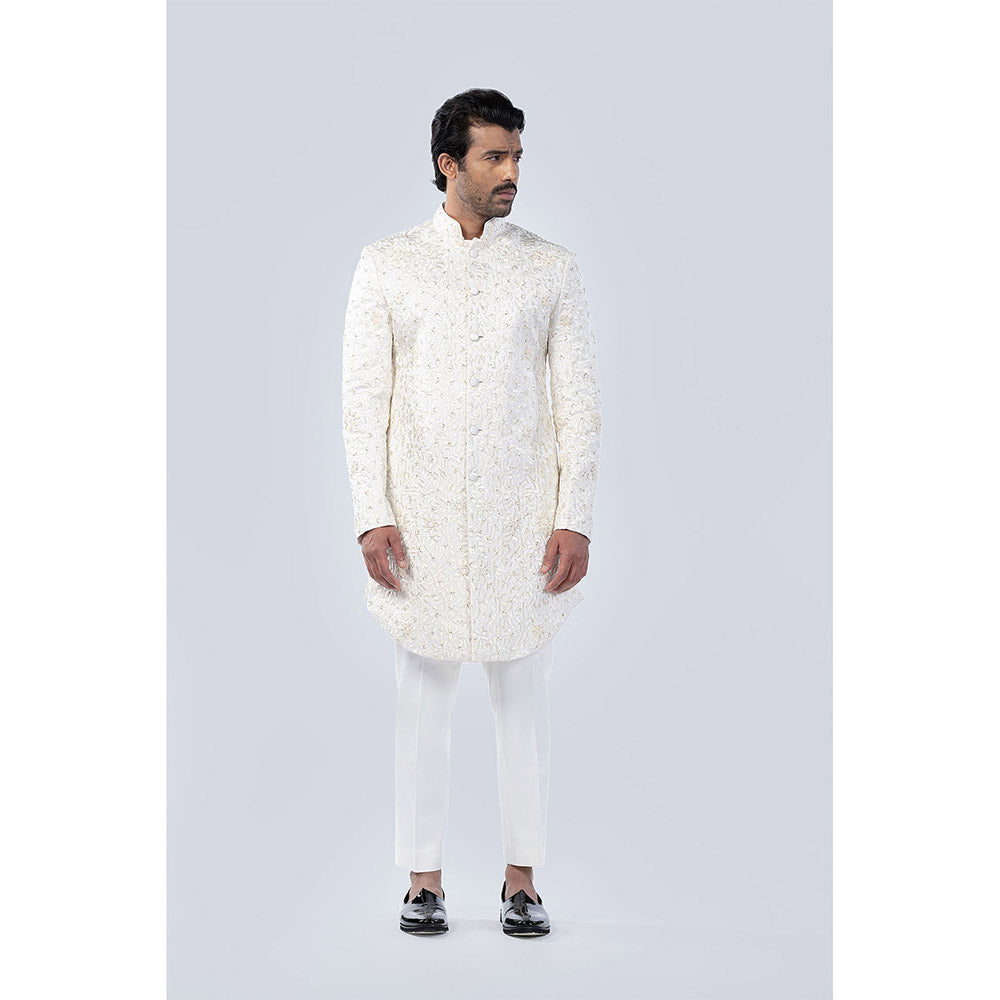 Arjun Kilachand Embroidered Sherwani (Set of 2)