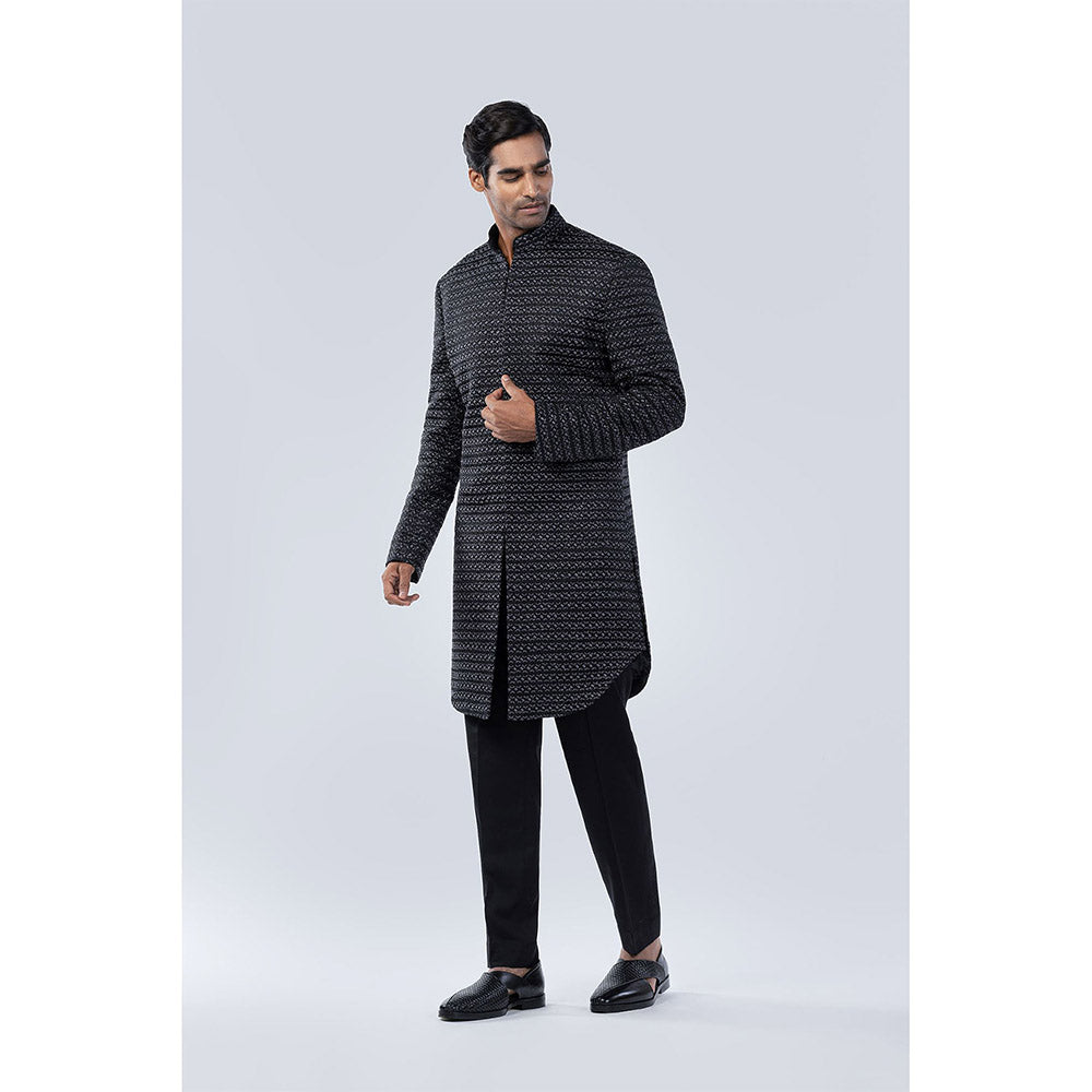 Arjun Kilachand Bead and Threadwork Embroidered Sherwani (Set of 2)