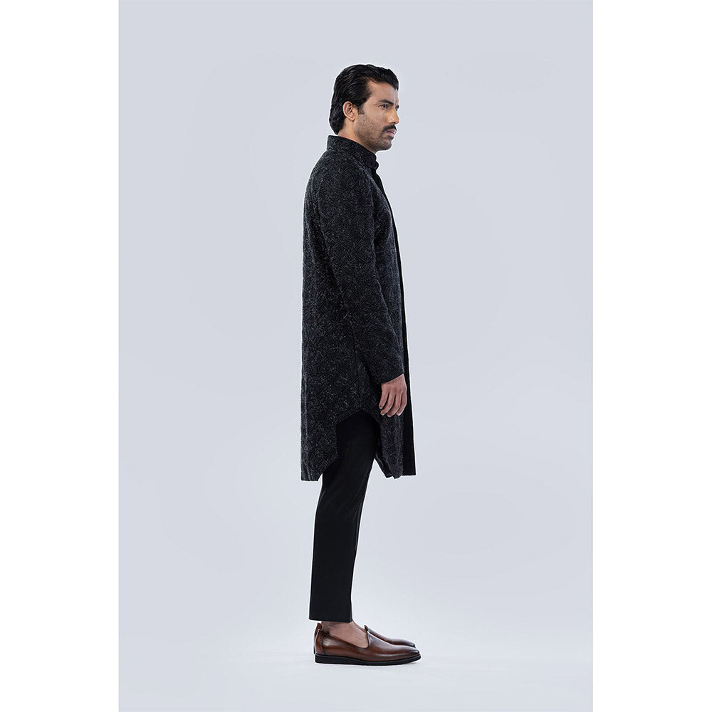 Arjun Kilachand Bead and Thread Work Embroidered Sherwani (Set of 2)