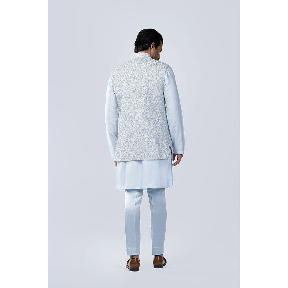 Arjun Kilachand Resham Thread and Silver Bead Emb Bundi (Set of 3)