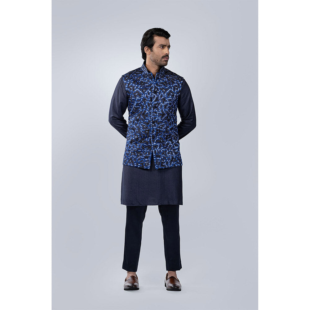 Arjun Kilachand Resham Thread Shaded Bundi (Set of 3)