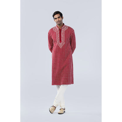 Arjun Kilachand Chikankaari Kurta