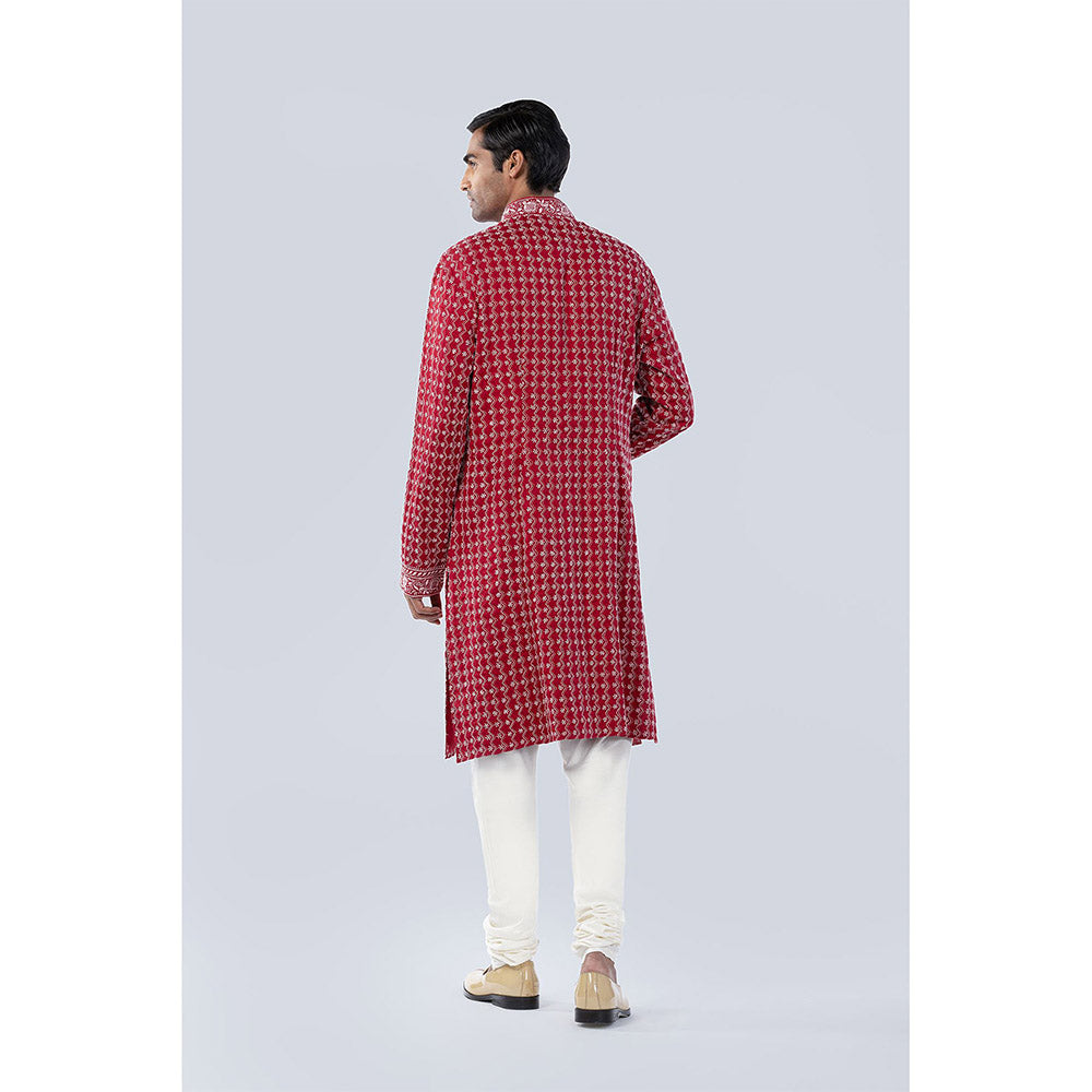 Arjun Kilachand Chikankaari Kurta
