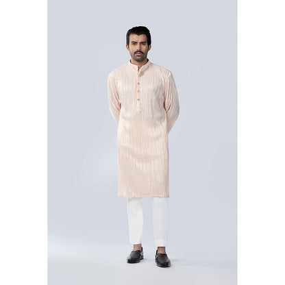 Arjun Kilachand Crushed Fabric Kurta