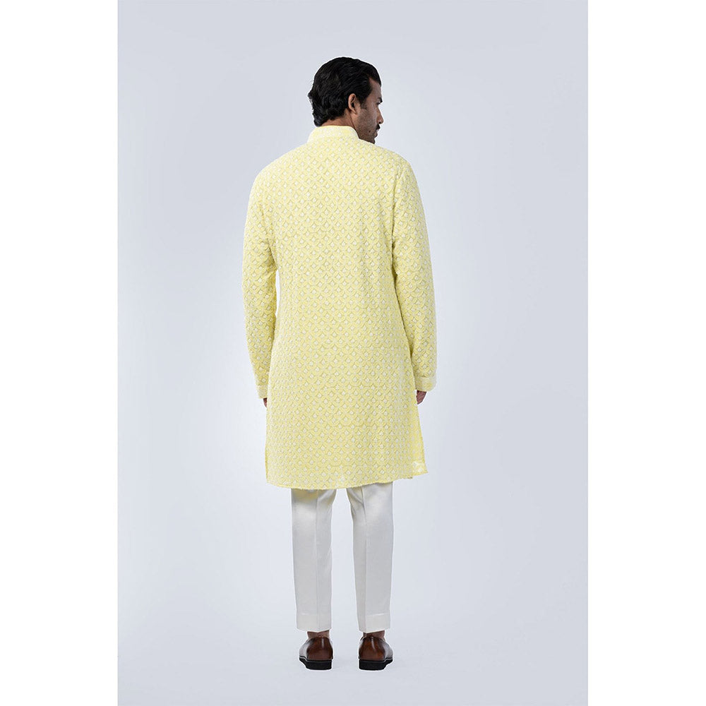 Arjun Kilachand Lemon Yellow Chikankaari Kurta
