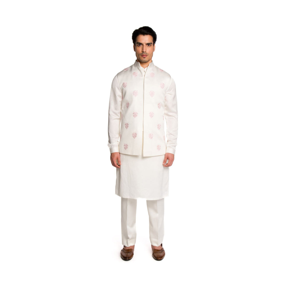 Arjun Kilachand Ivory All Over Motifs Embroidered Bundi Jacket with Kurta and Pant (Set of 3)