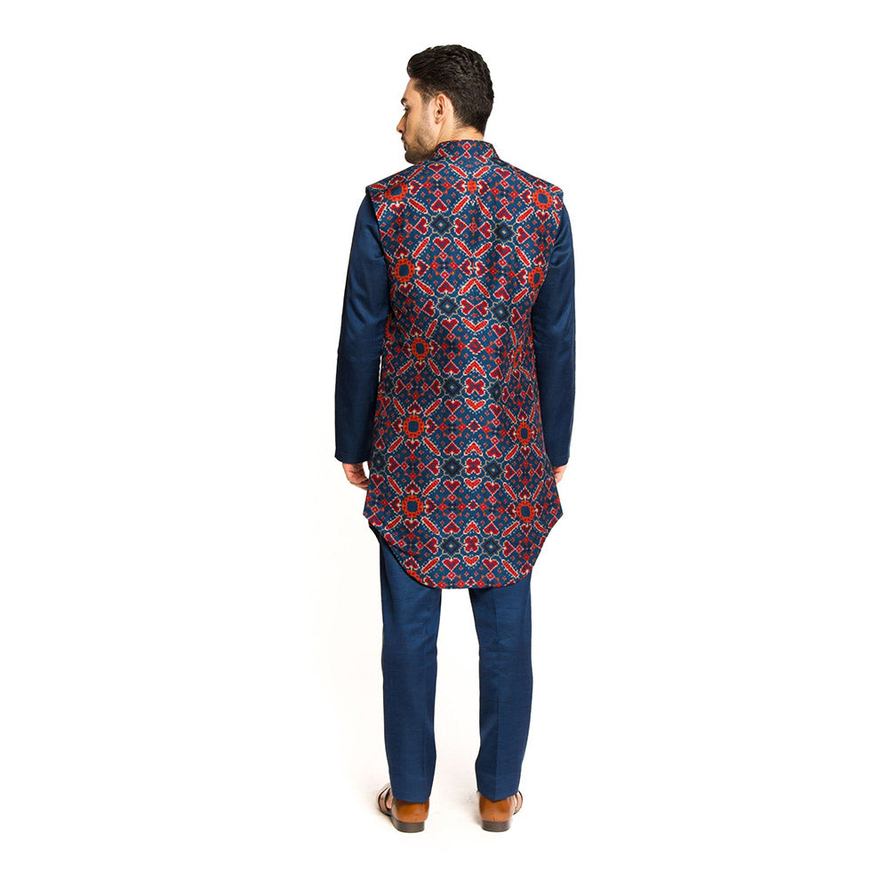 Arjun Kilachand Navy Blue Patola Open Long Bundi Jacket with Kurta and Pant (Set of 3)