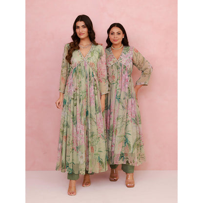 AROOP SHOP INDIA Roselynn Anarkali Kurta with Pant
