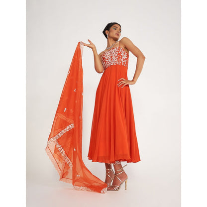 Asaga Vida Embroidered Anarkali Kurta and Pant with Organza Dupatta (Set of 3)