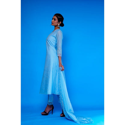 Asaga Blue Embroidered Kurta with Pants and Organza Dupatta (Set of 3)