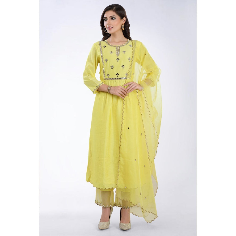 Asaga Naaz Lemon Embroidered Kurta with Pants and Organza Dupatta (Set of 3)